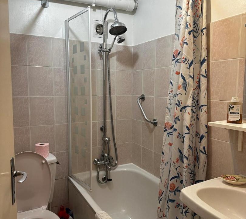 Photo of Bathroom in Langeac