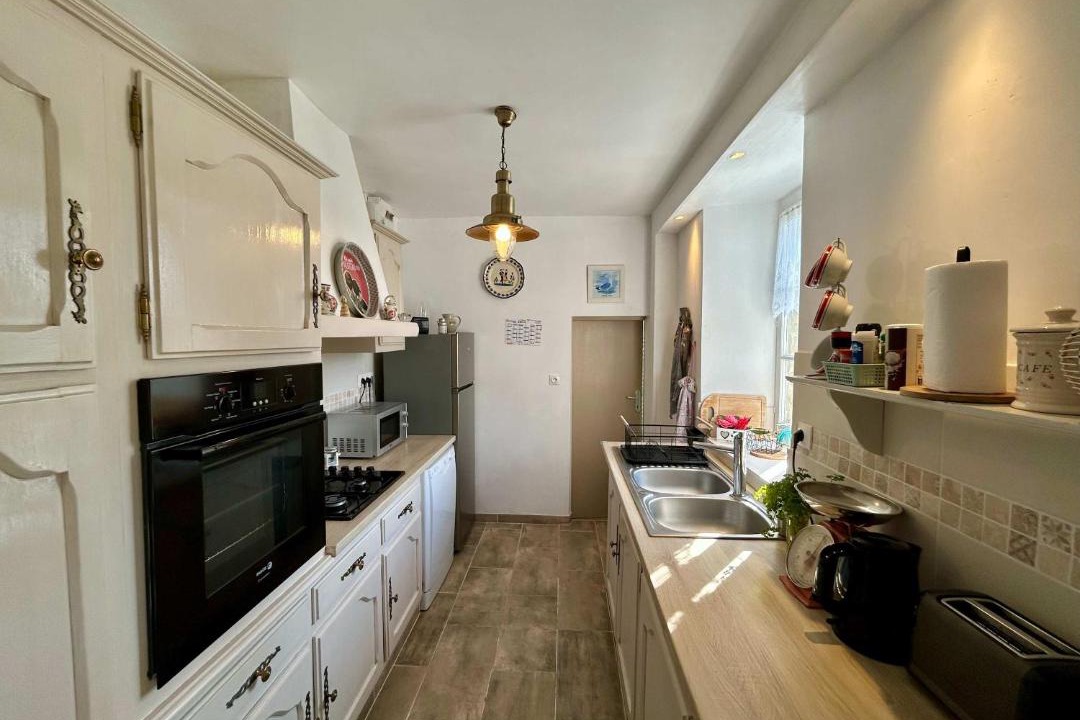Photo of Kitchen in Tredrez-Locquemeau