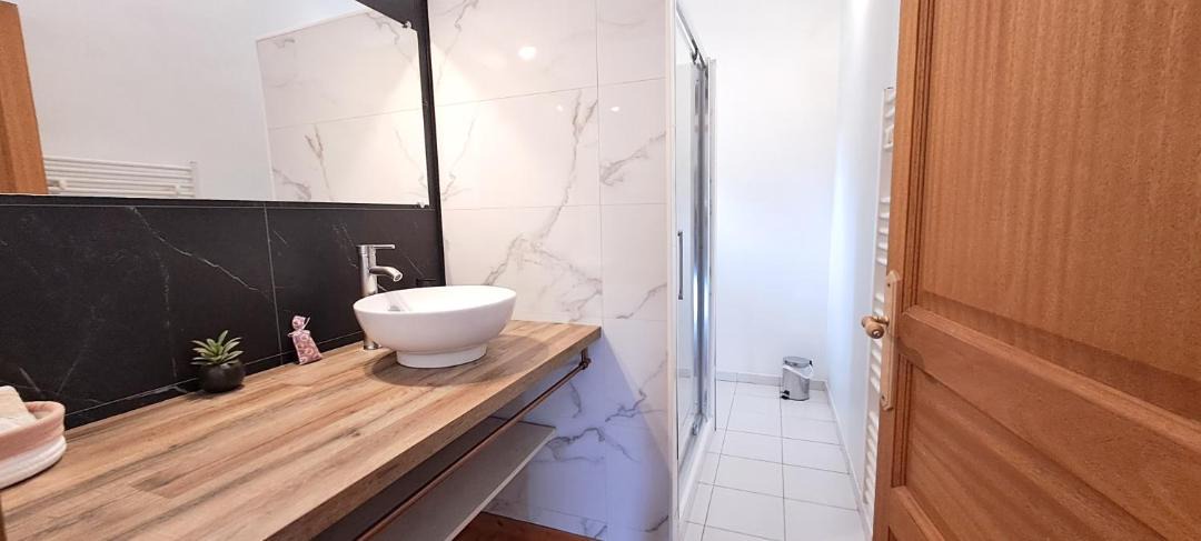 Photo of Bathroom in Cessieu