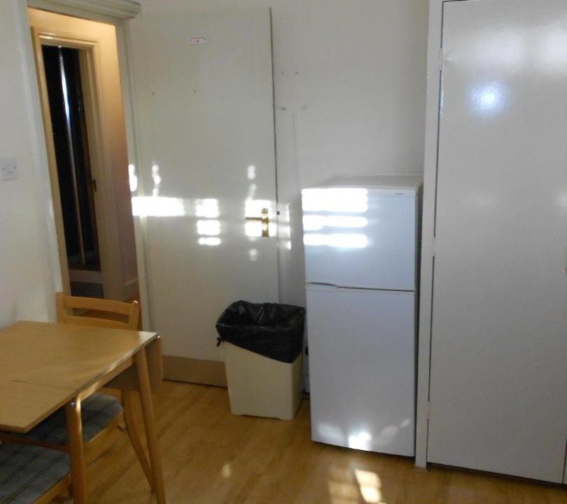 Photo of Others in Brondesbury