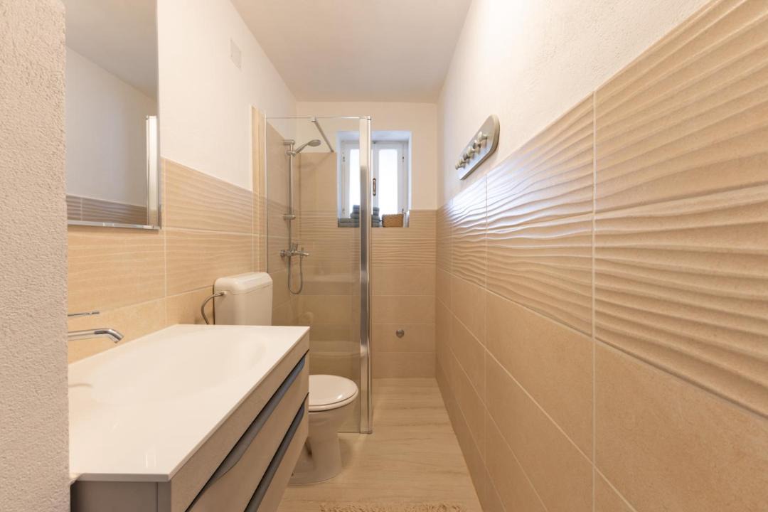 Photo of Bathroom in Radini