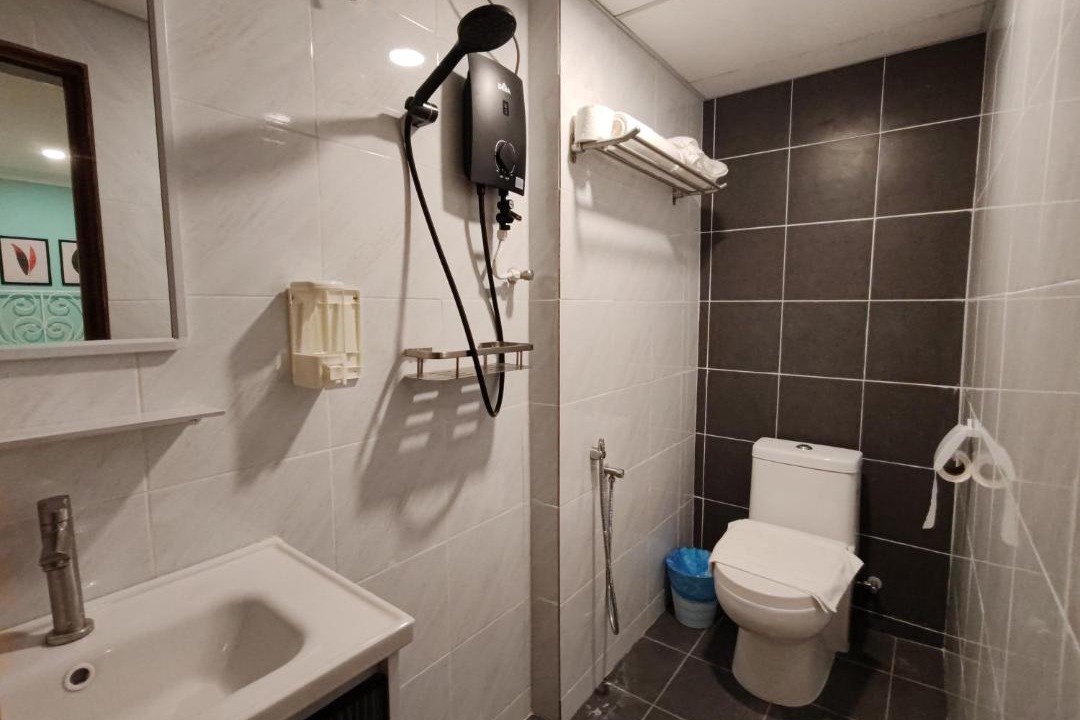 Photo of Bathroom in Taman Jubilee