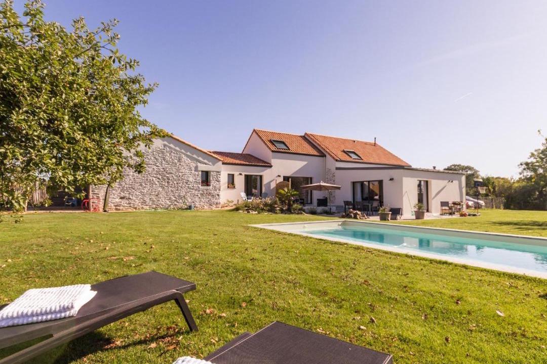 Photo of Others in Port-Saint-Pere