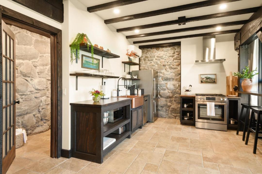 Photo of Kitchen in Hood River