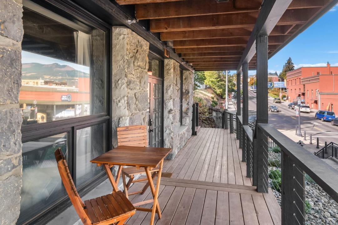 Photo of Patio Balcony in Hood River