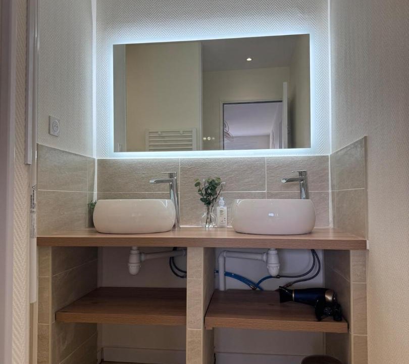 Photo of Bathroom in Saint-Priest