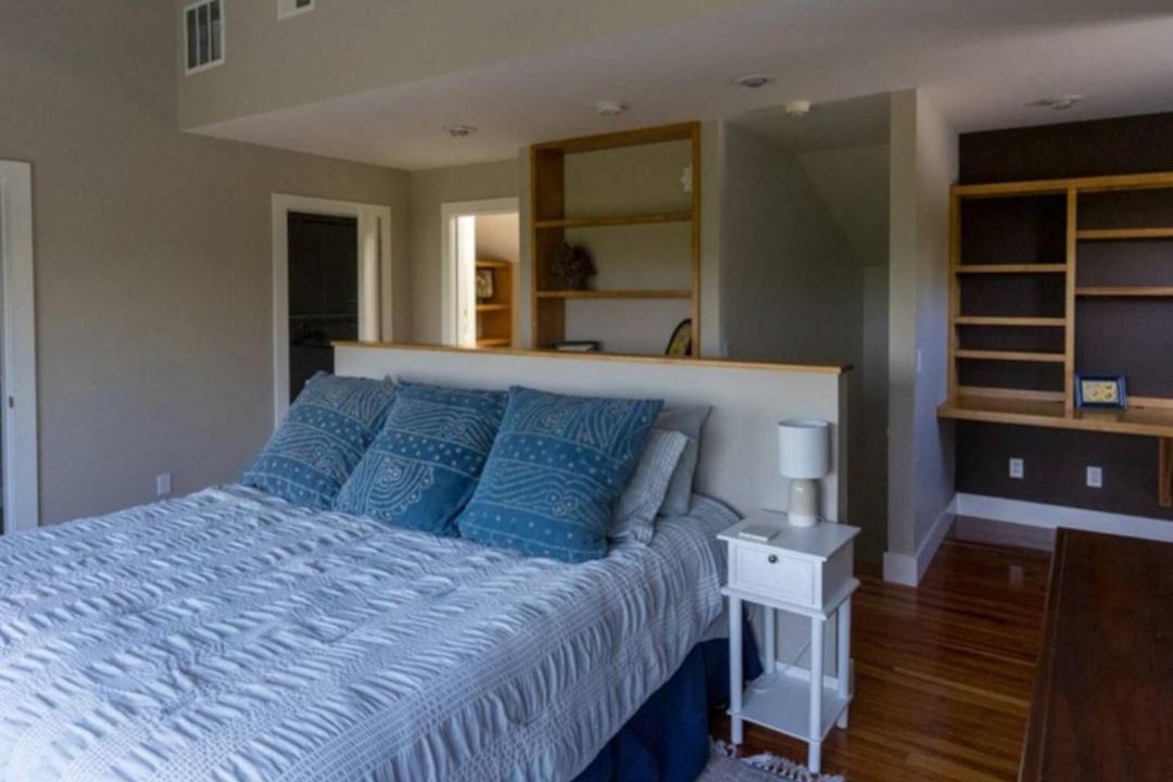 Photo of Bedroom in Louisville