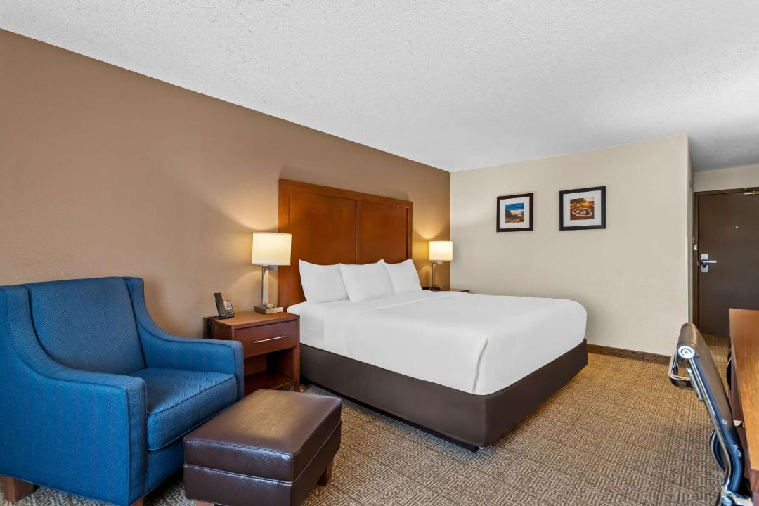 Photo of Bedroom in Santa Rosa