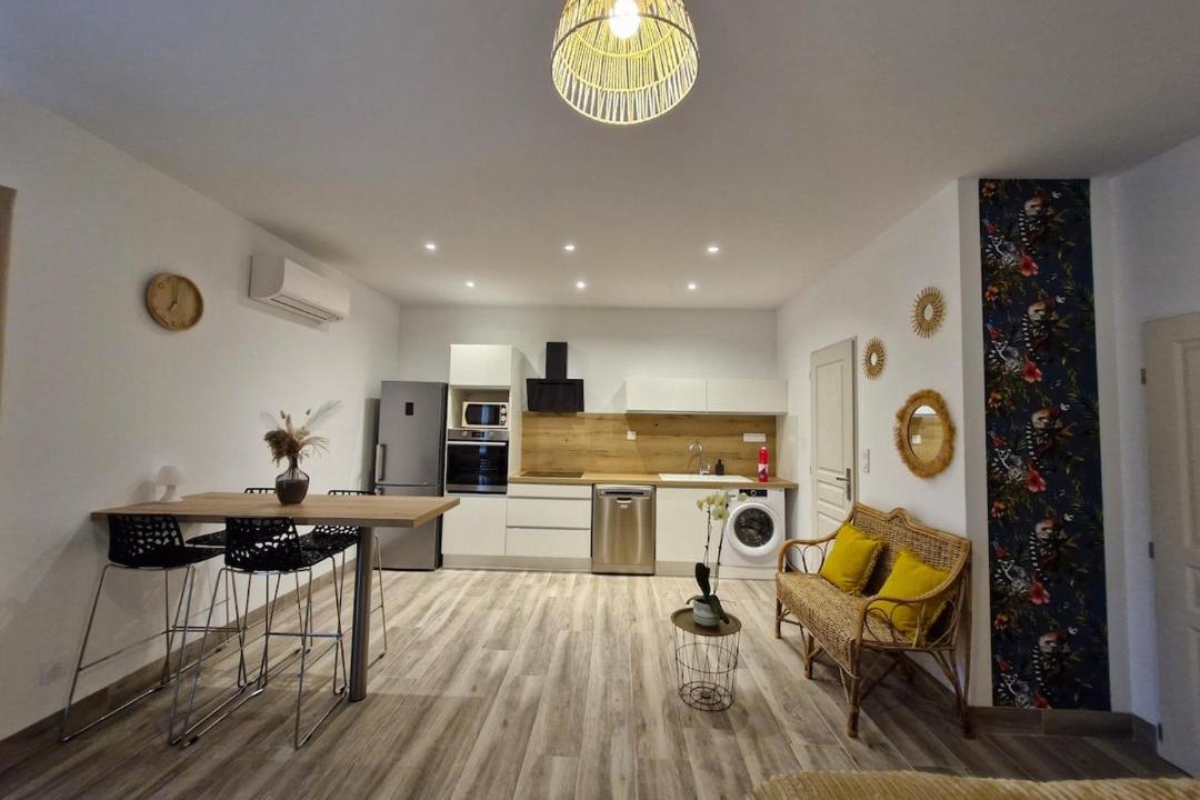 Photo of Others in Saint-Etienne-du-Gres