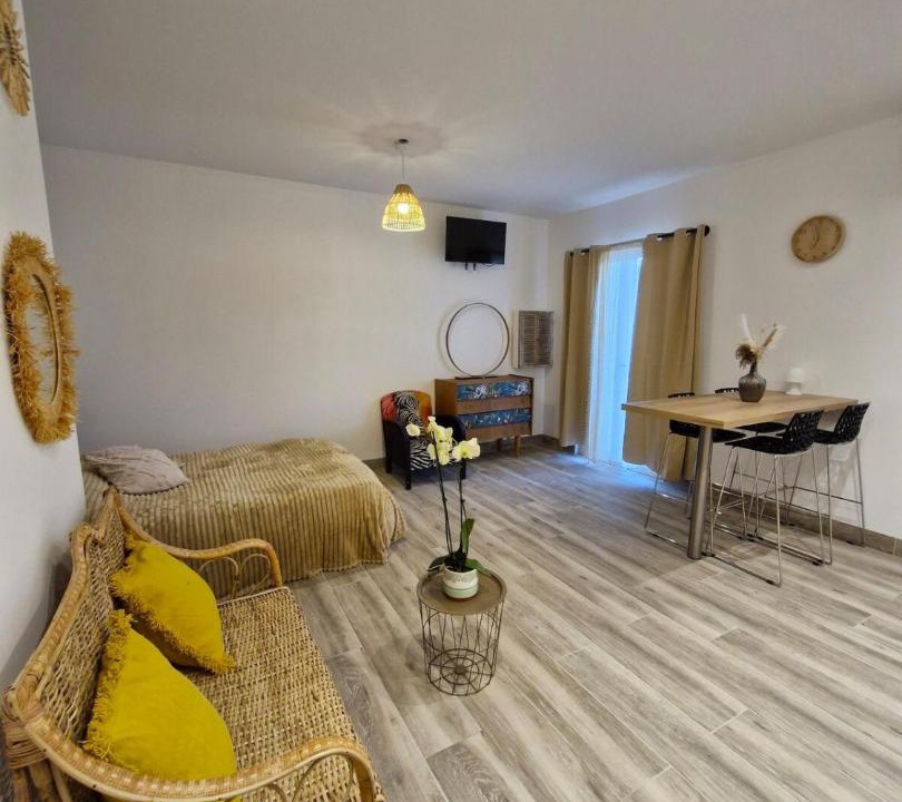 Photo of Others in Saint-Etienne-du-Gres