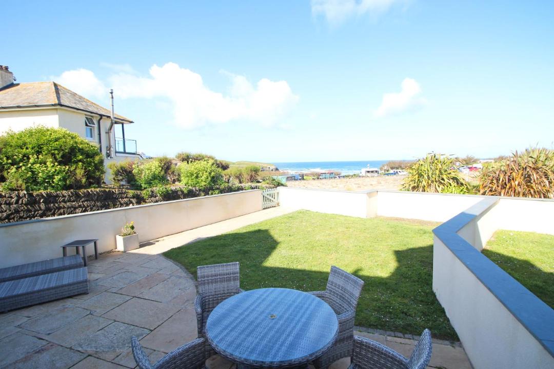 Photo of Patio Balcony in Treyarnon