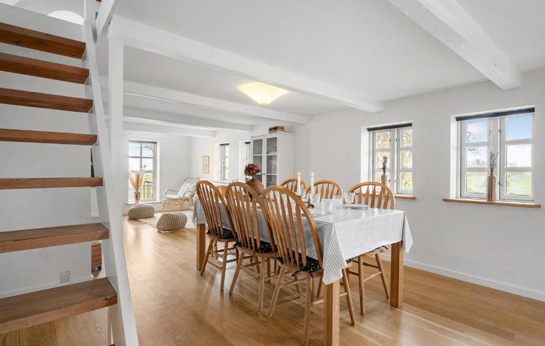 Photo of Others in Voersaa