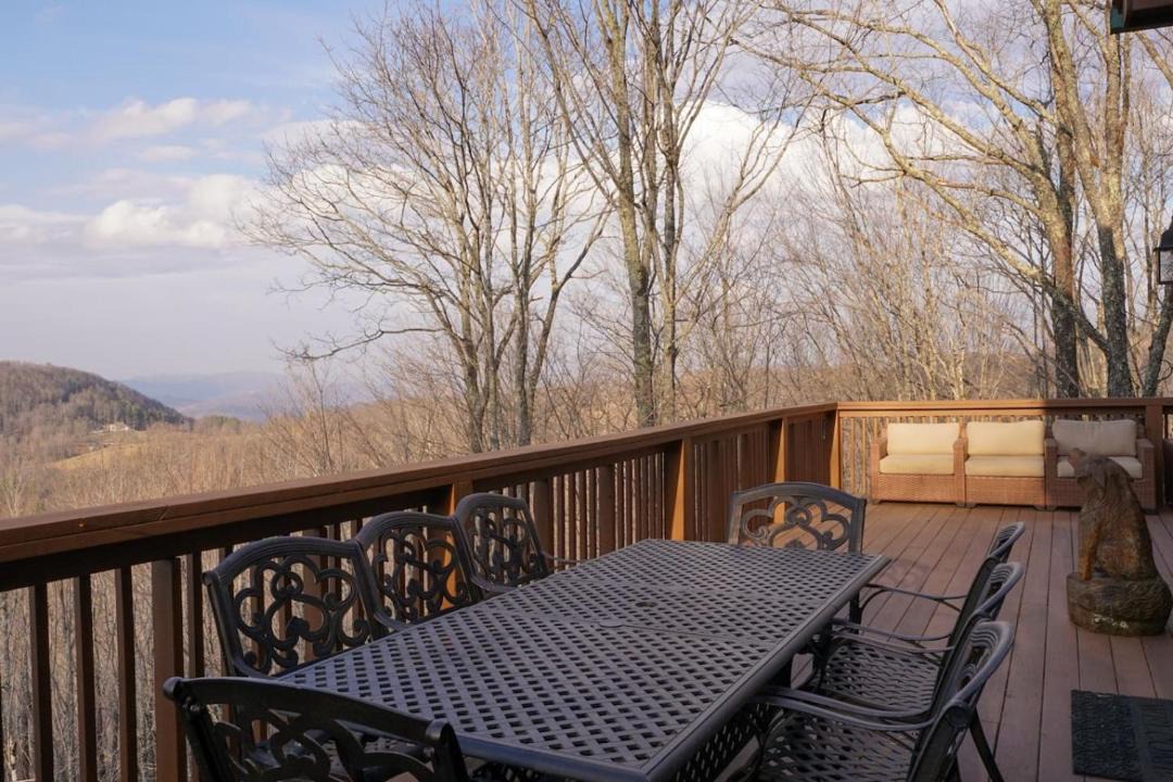 Photo of Patio Balcony in Beech Mountain