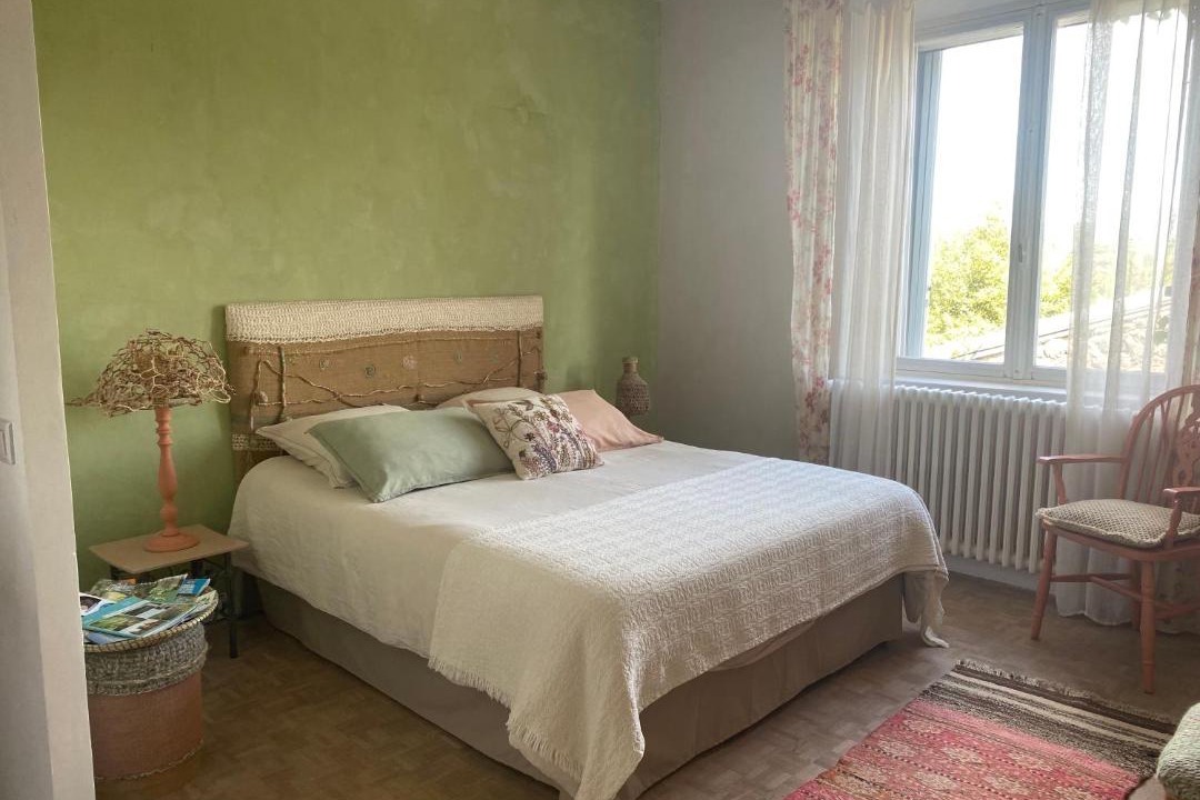 Photo of Bedroom in Alba-la-Romaine