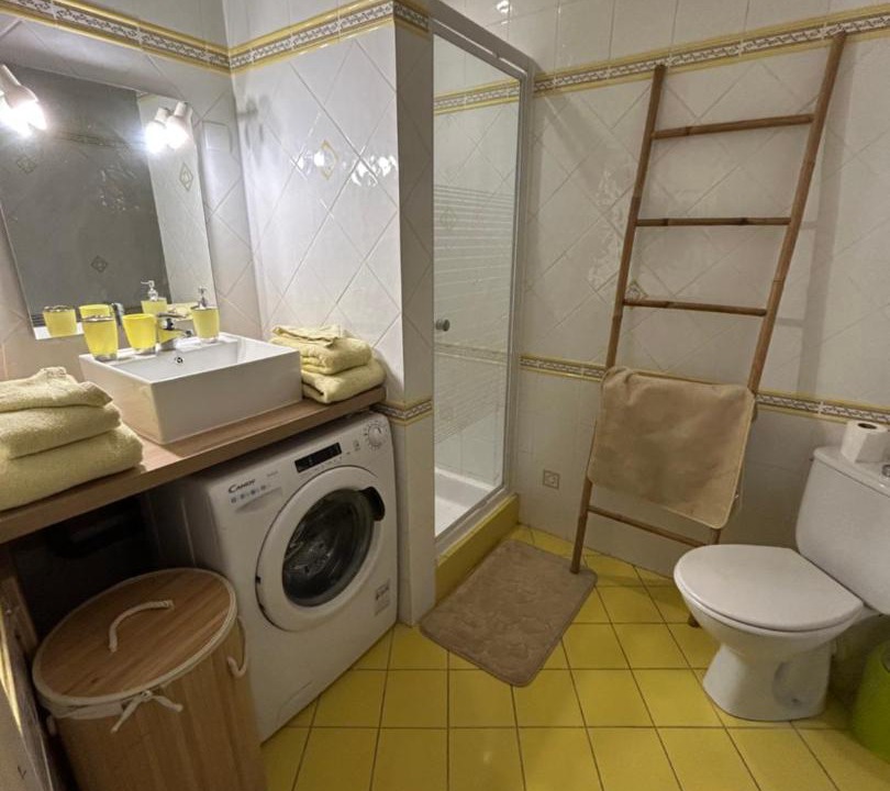 Photo of Bathroom in Jaulgonne