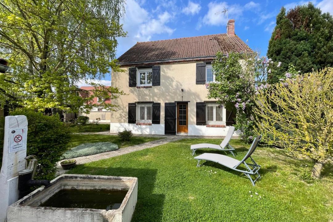 Photo of Others in Athis