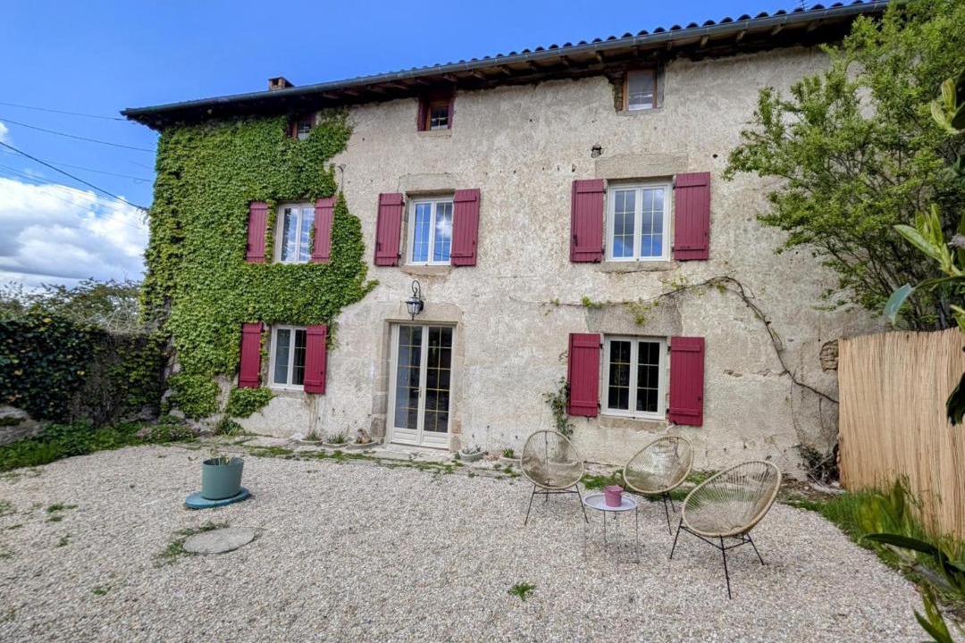 Photo of Others in Saint-Gence