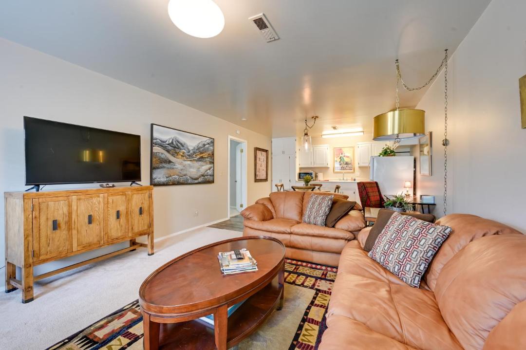 Photo of Livingroom in Corvallis