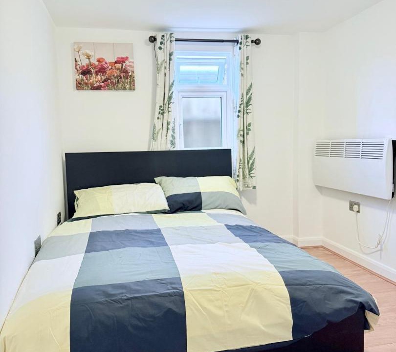 Photo of Others in Heath