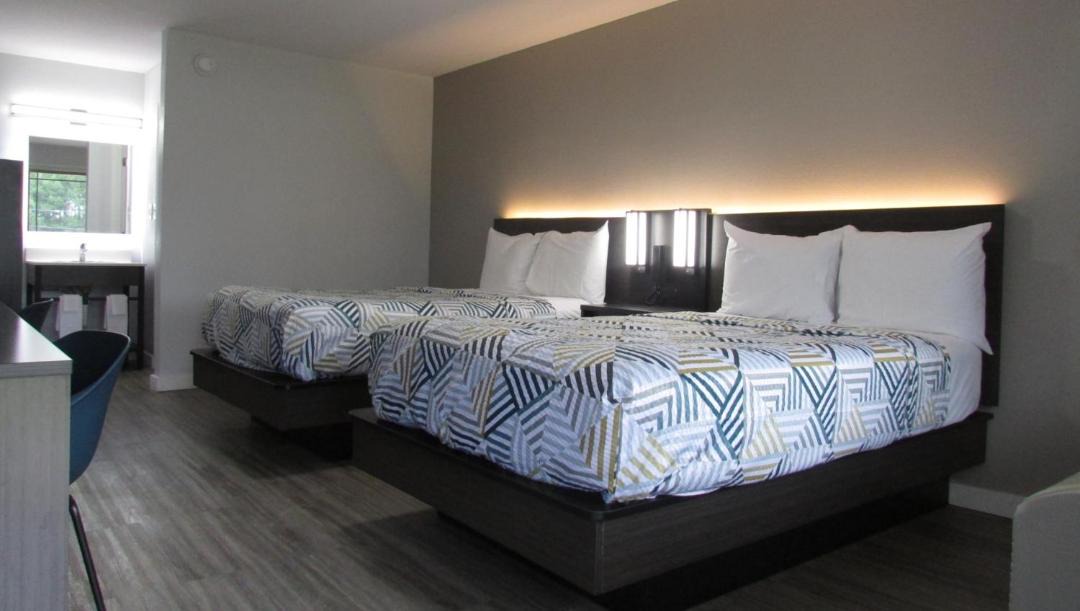 Photo of Bedroom in Brookhaven