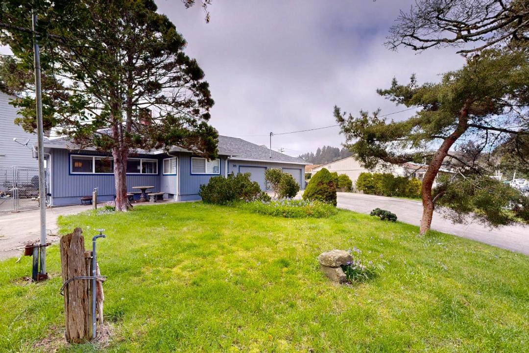 Photo of Others in Winchester Bay