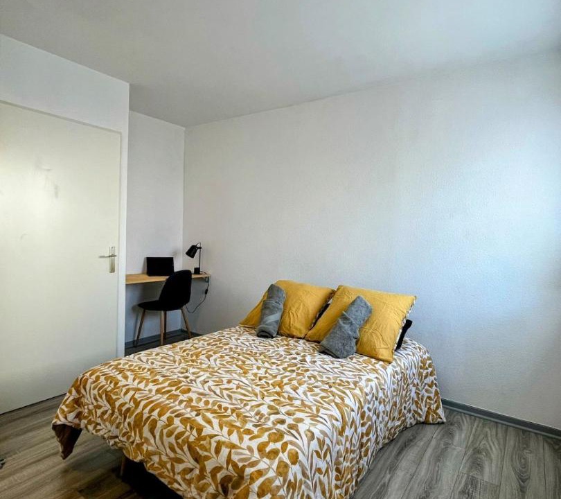 Photo of Bedroom in Sainte-Anne - Faubourg Noyon
