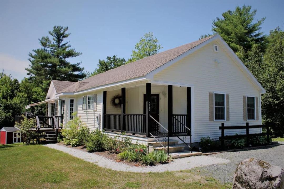 Photo of Others in Hancock