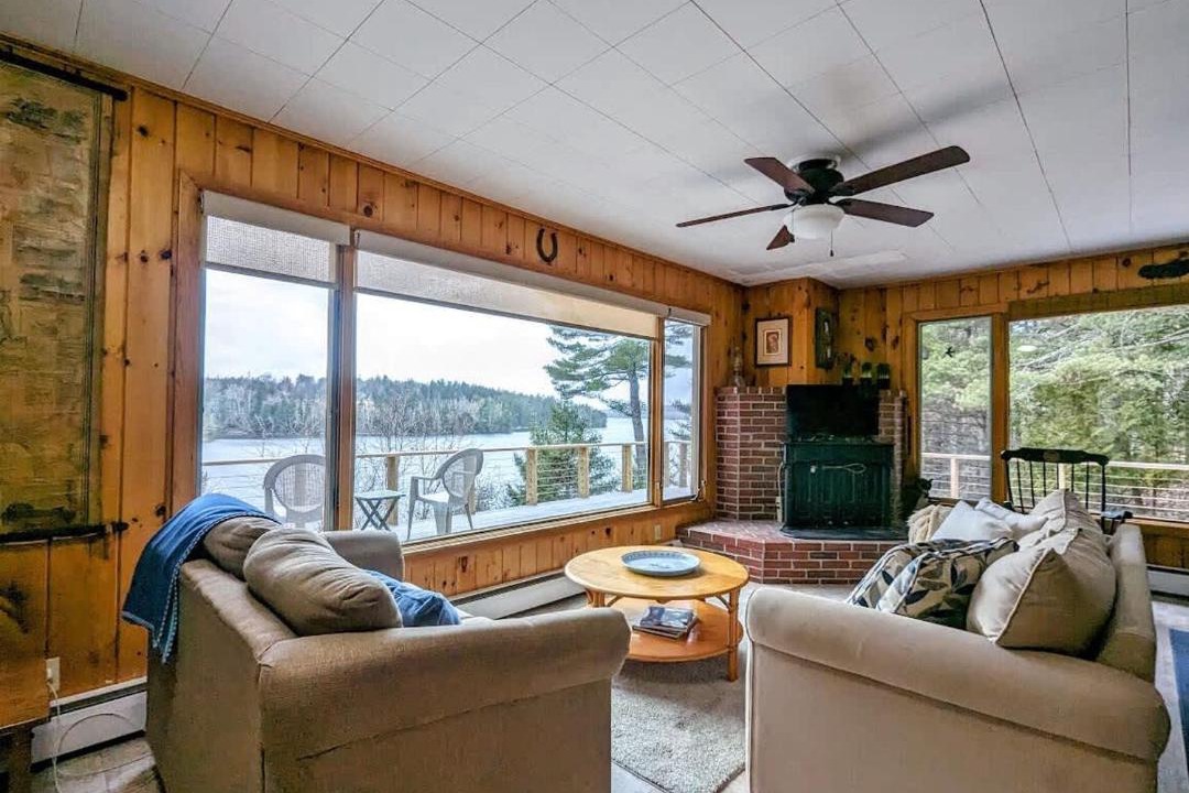 Photo of Others in Sullivan