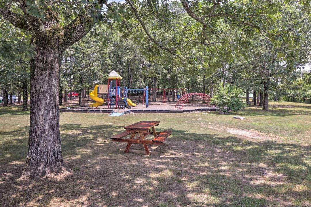 Photo of Outdoor in Fairfield Bay