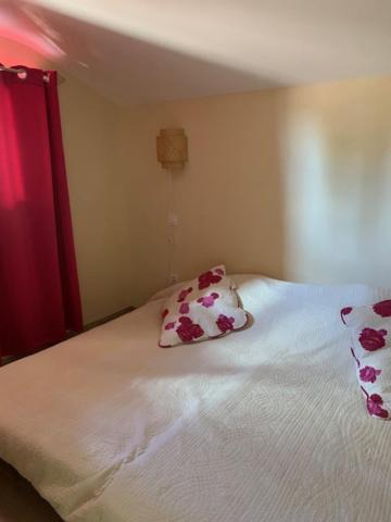 Photo of Bedroom in Montans