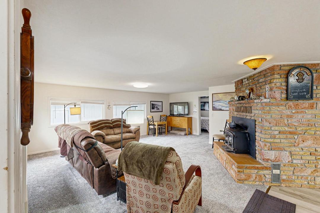 Photo of Others in Winchester Bay