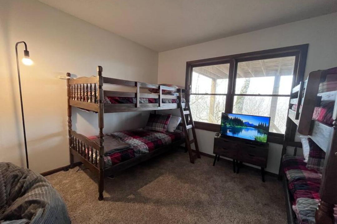 Photo of Bedroom in Beech Mountain