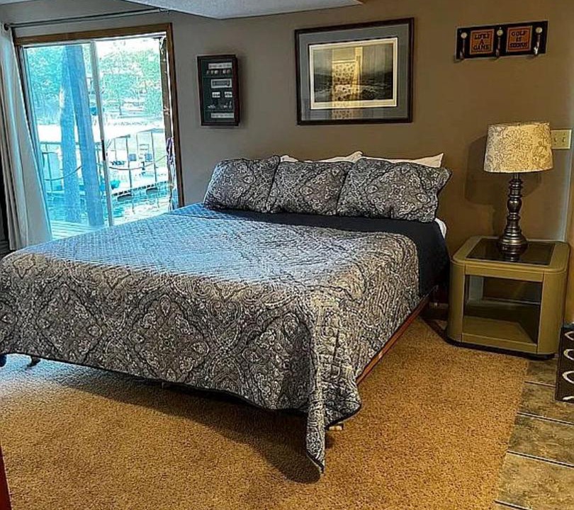 Photo of Bedroom in Stover