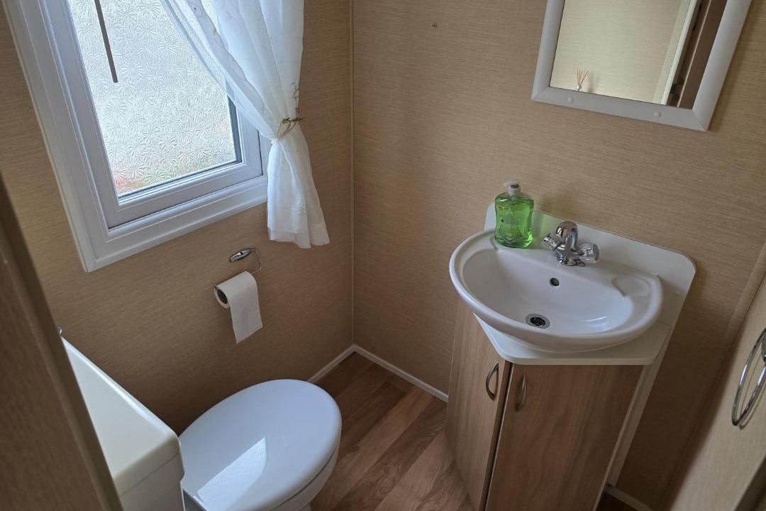 Photo of Bathroom in Eyemouth