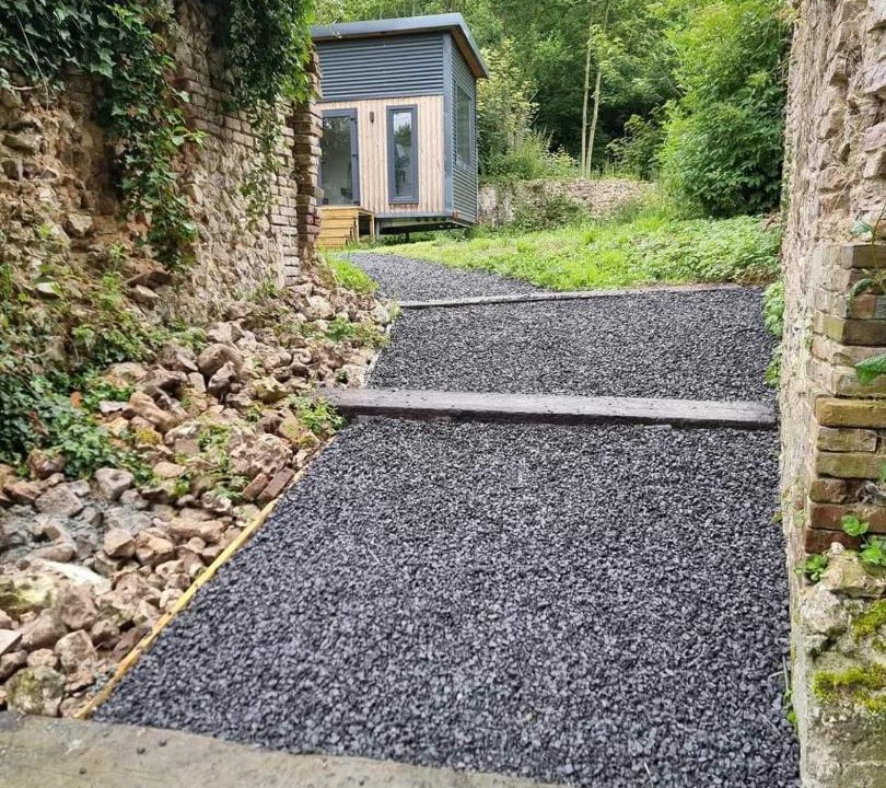 Photo of Others in Valmont