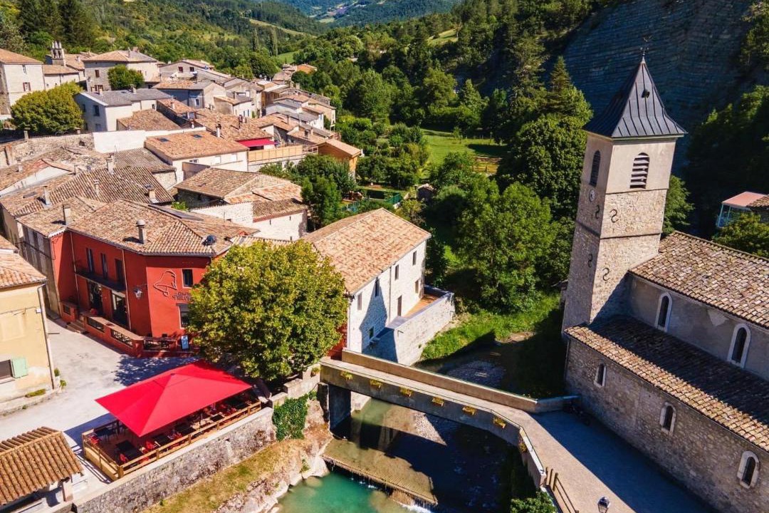 Photo of Buildings in Saint-Nazaire-le-Desert