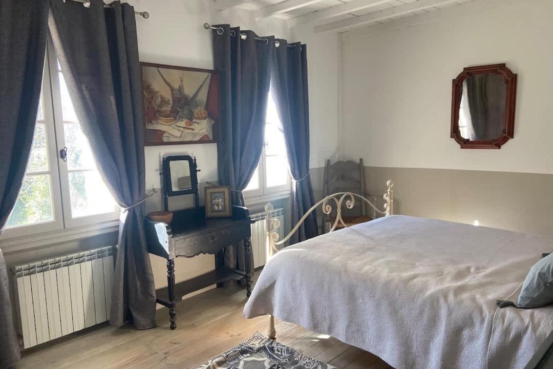 Photo of Bedroom in Arles