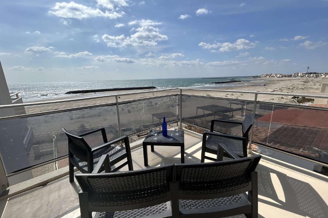 Photo of Patio Balcony in Le Grau-dʼAgde