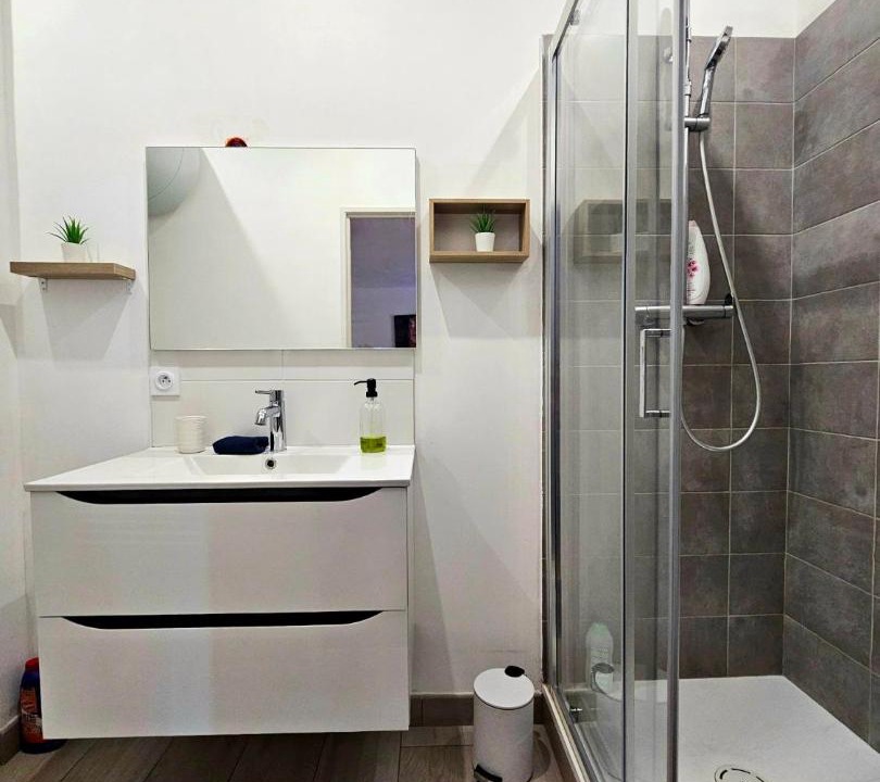 Photo of Bathroom in Quartier des Eaux-Claires