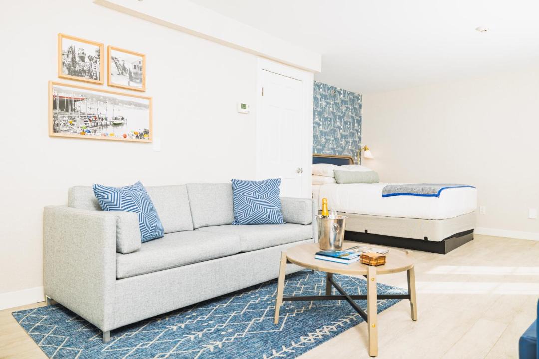 Photo of Others in Port Jefferson