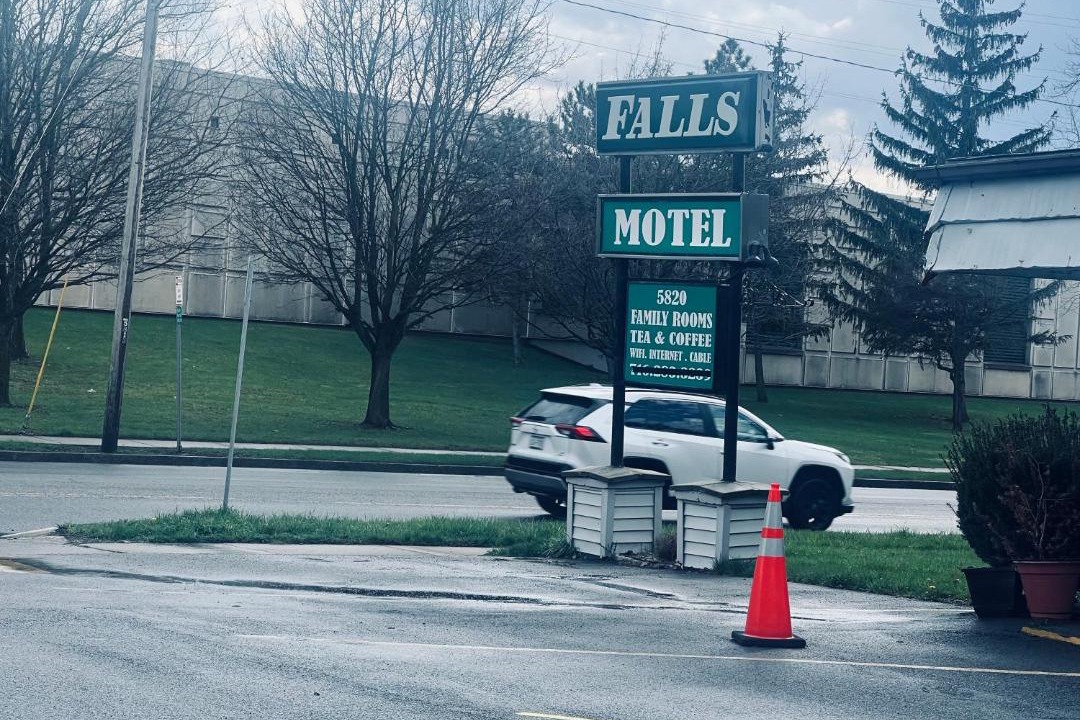 Photo of Others in Niagara Falls