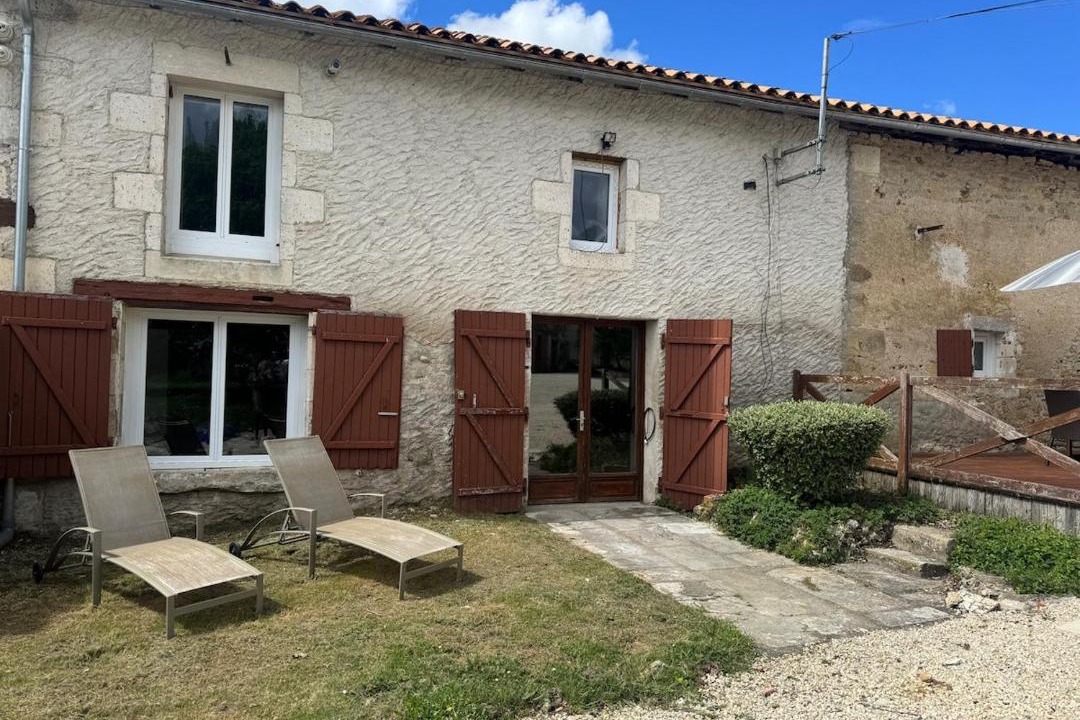 Photo of Others in Asnois