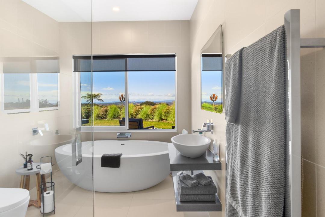 Photo of Bathroom in Okaihau