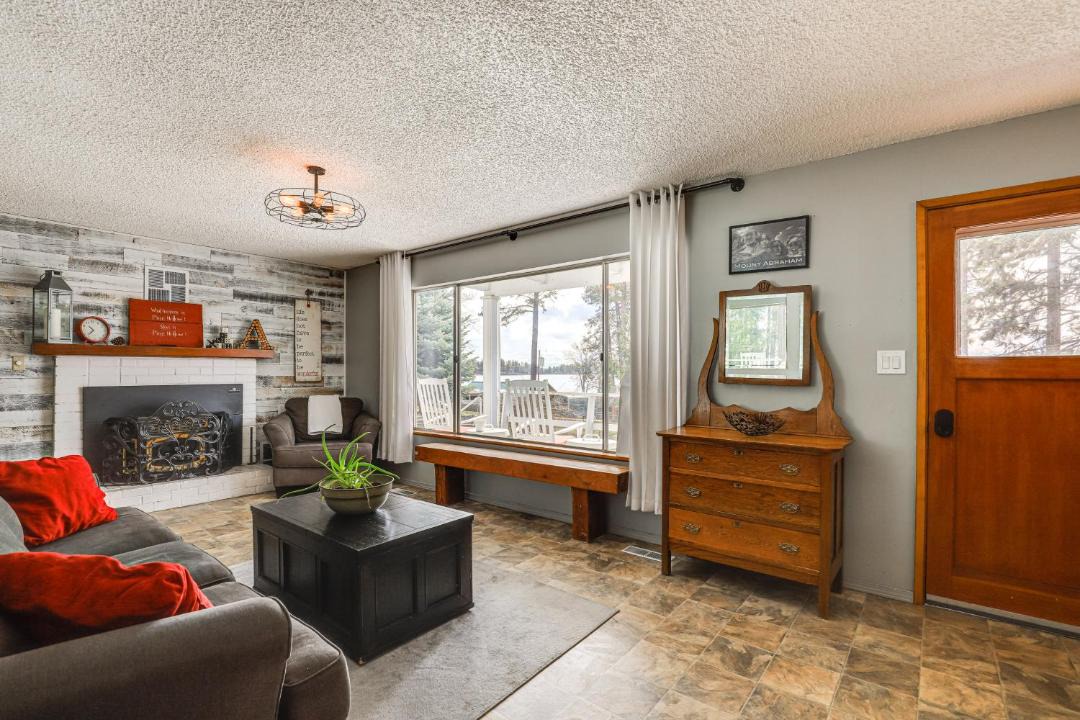 Photo of Others in Pine Hollow