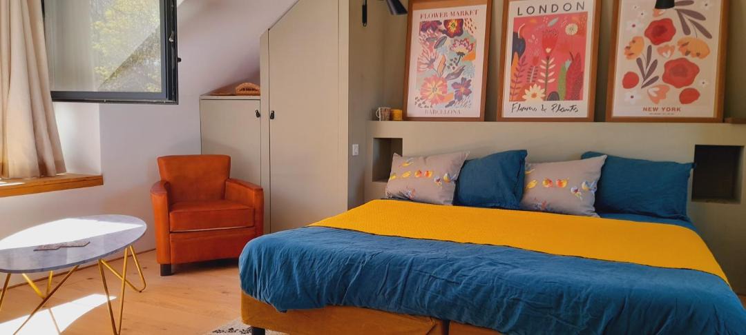 Photo of Bedroom in Saint-Bonnet-de-Joux