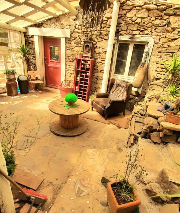 Photo of Others in Seix