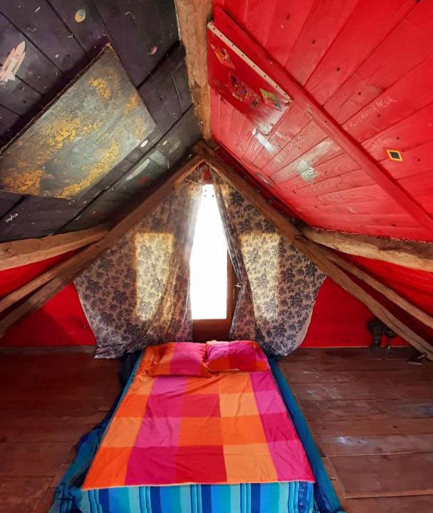 Photo of Others in Seix