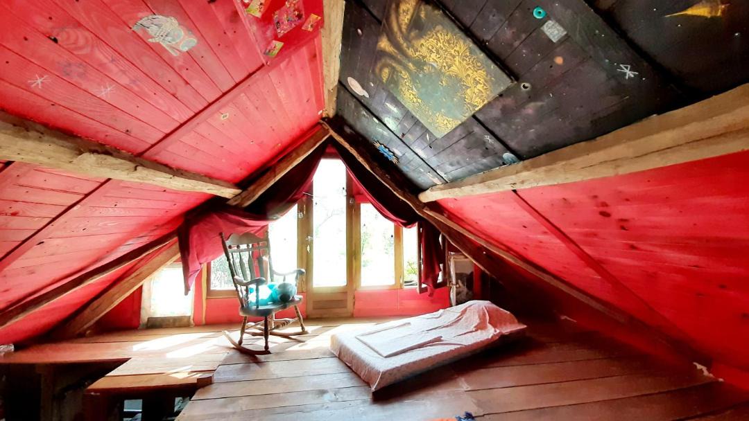 Photo of Others in Seix