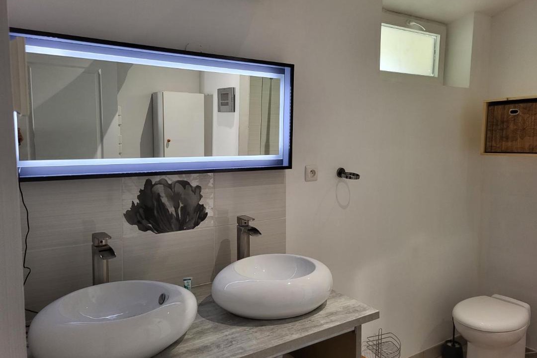 Photo of Bathroom in Noailles