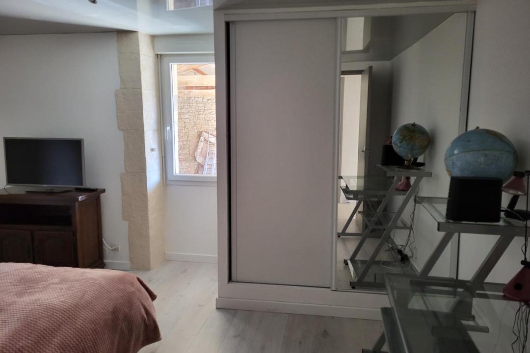 Photo of Bedroom in Noailles